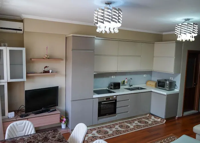 Lovely Apartment In The Heart Of Tirana
